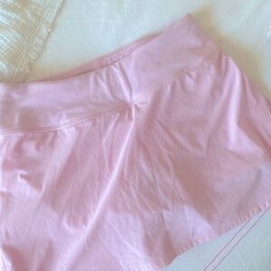Lululemon pink tennis skirt